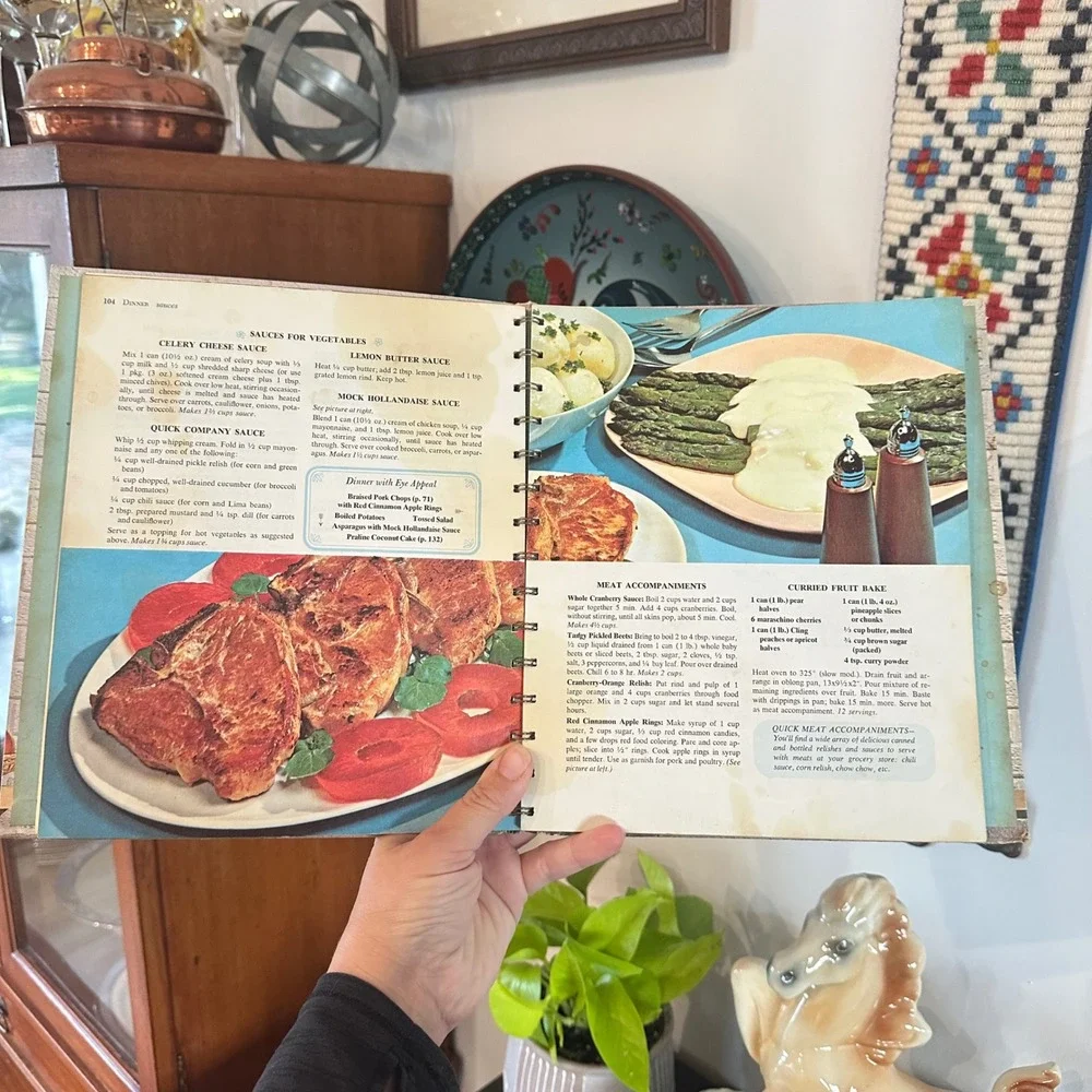 Vintage 1962 Betty Crocker's New Good and Easy Cook Book First Edition Spiral